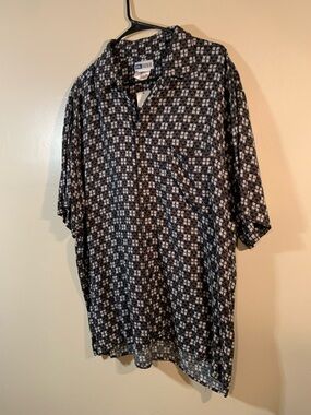 UN Classic Black & White Geometric Button-Up Shirt men’s size xl untied